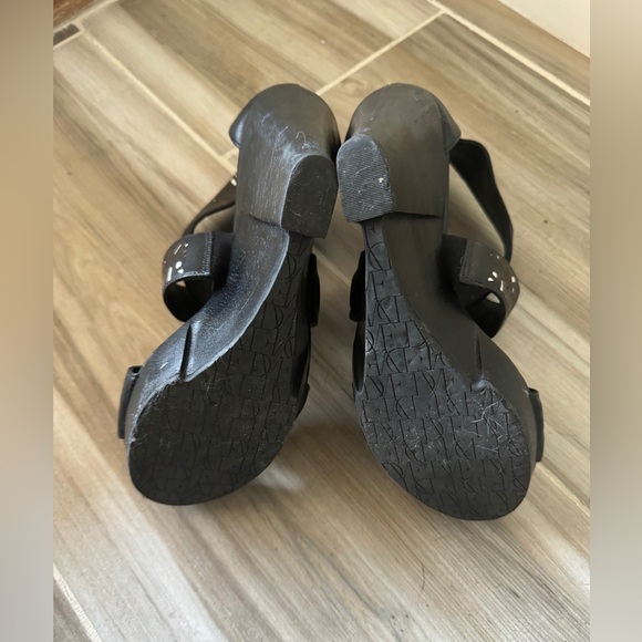 DIANE VON FURSTENBERG DVF Opal Black Cross Wedge Platform Heel Zip Size 7.5 - Picture 8 of 8